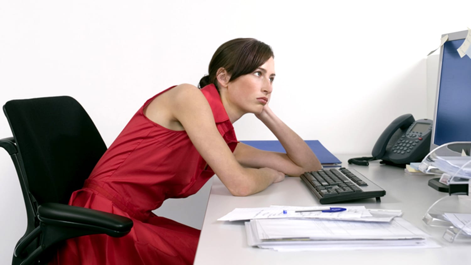 6 Dangers of Sitting All Day - How Harmful Is Sitting Too Much?