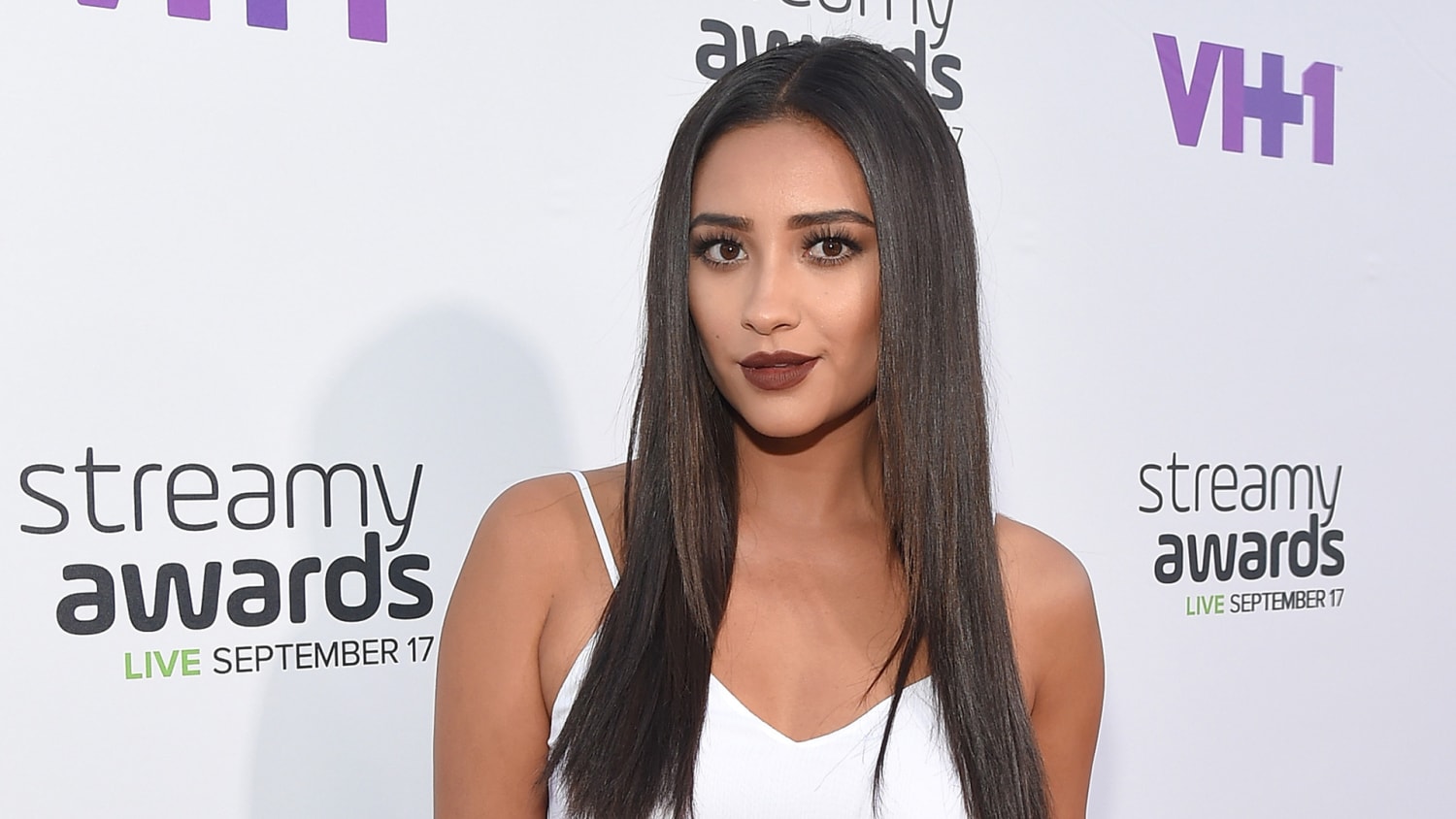 Shay Mitchell Hair