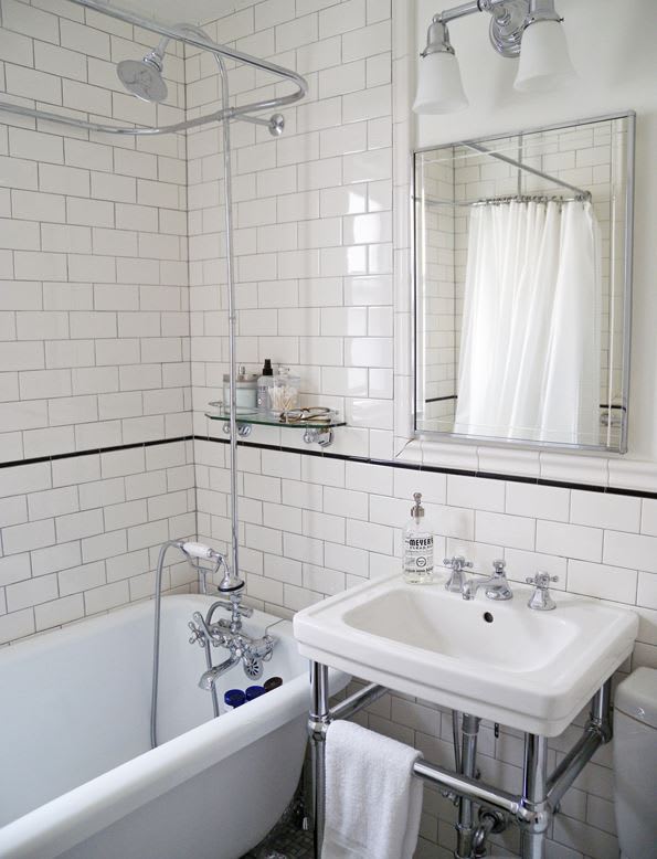 See This 105 Year Old Home S Bathroom Go From Blue To Beautiful<script async src=