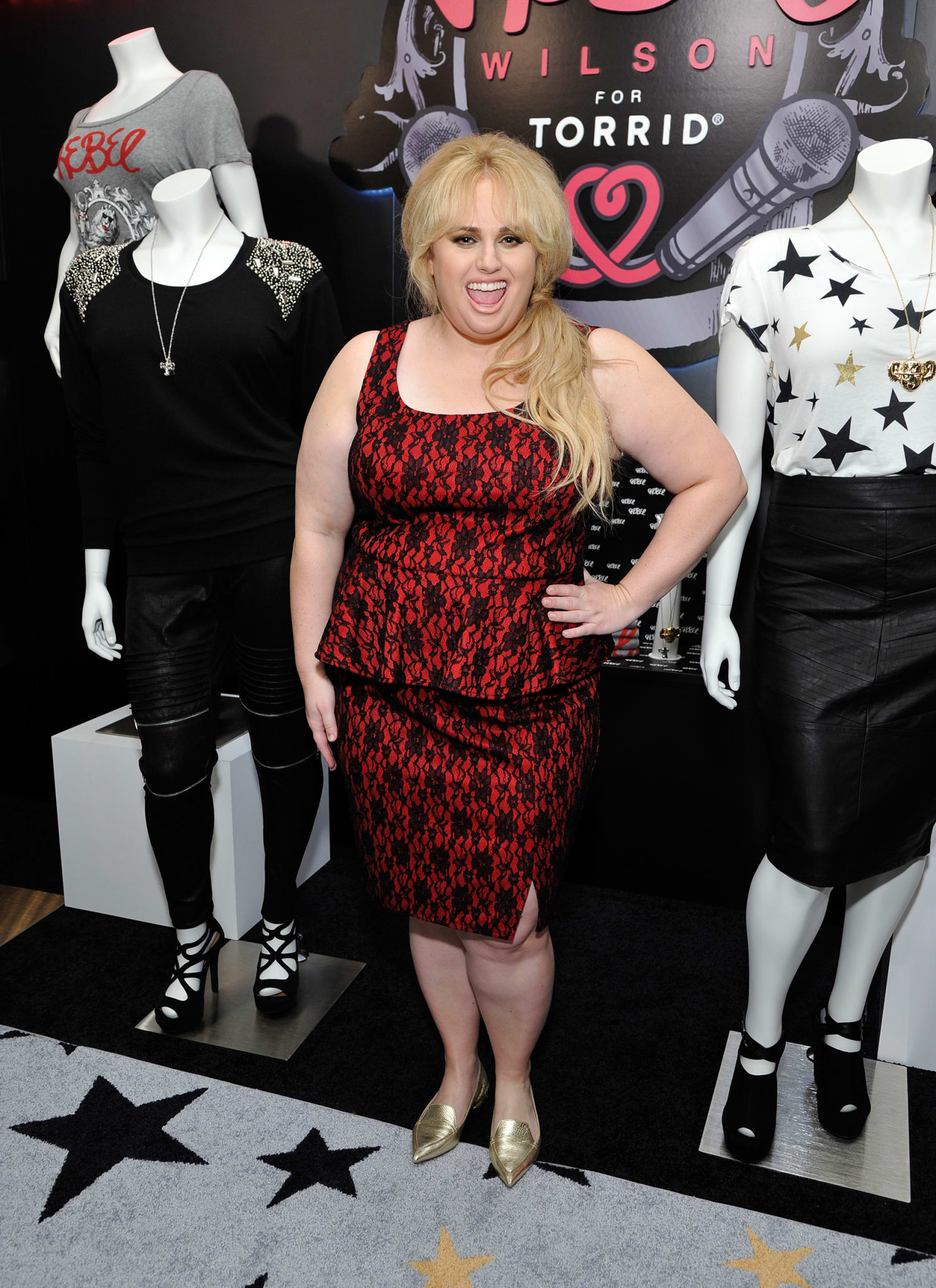 Rebel wilson pantyhose