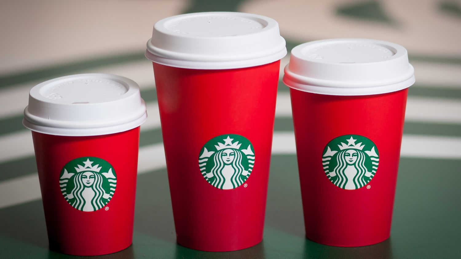 Starbucks' red holiday cups have critics claiming a 'war on Christmas