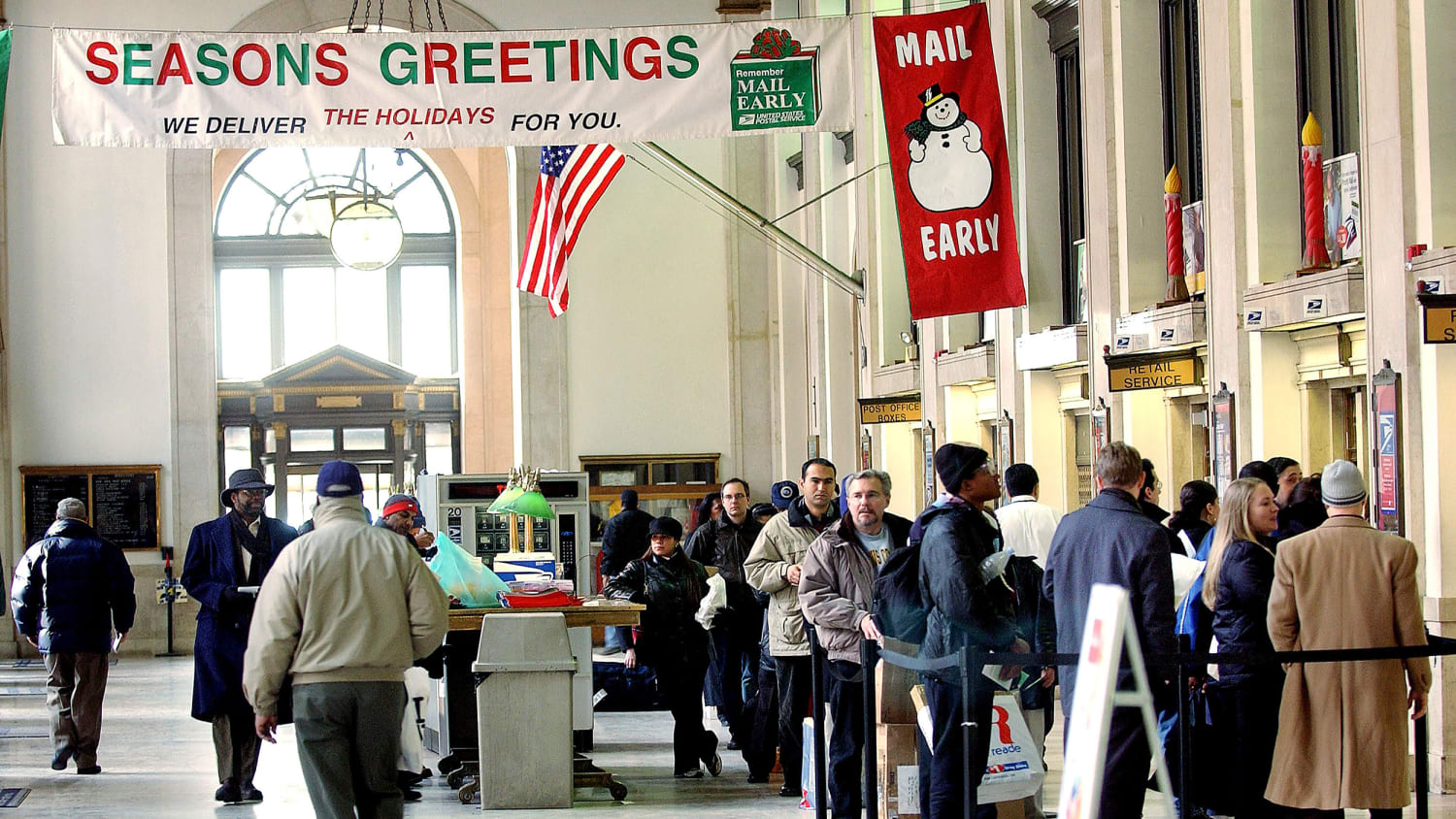 Mailing holiday packages? Note these deadlines from UPS, FedEx, and USPS