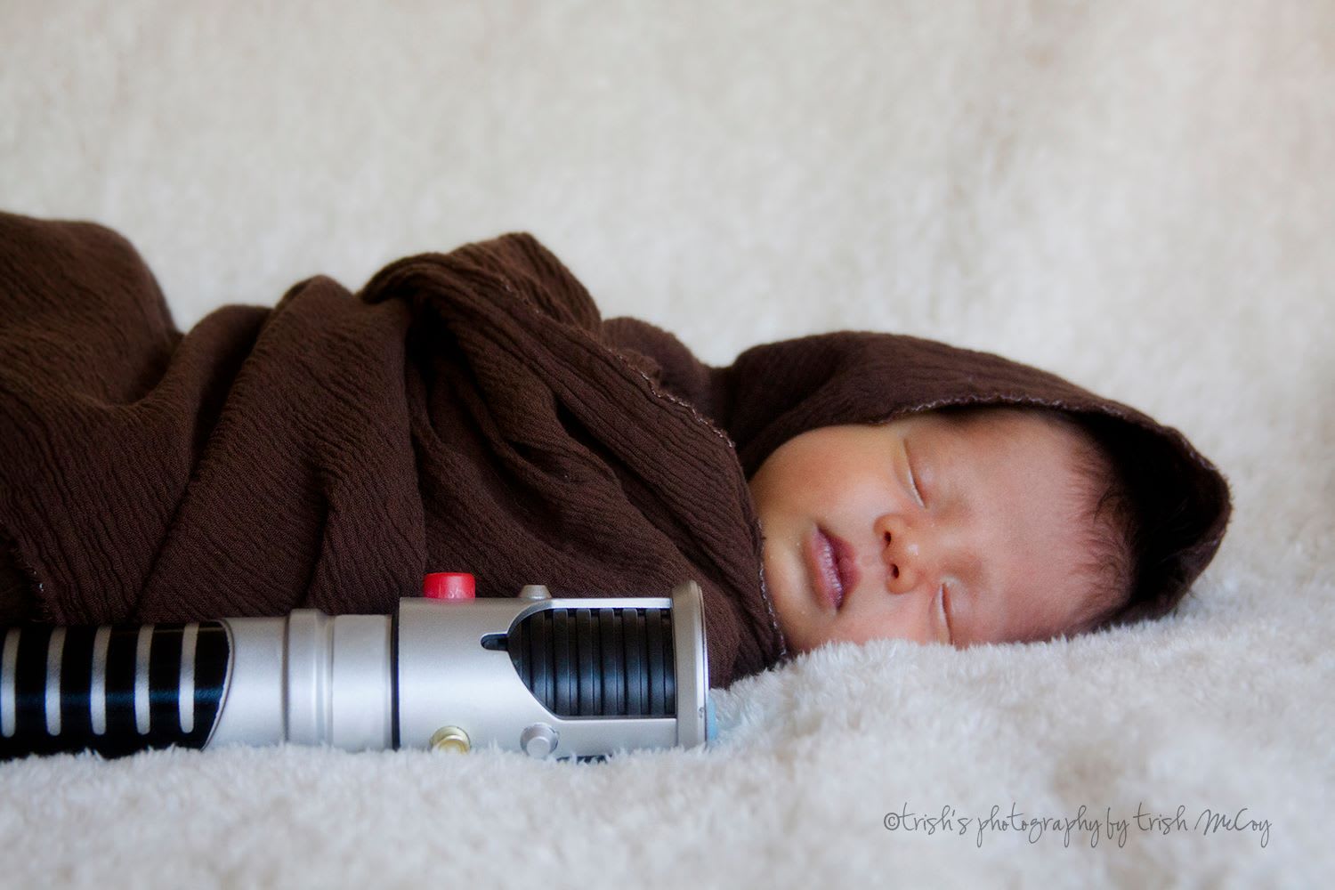 Maak avondeten bolvormig bundel Miracle baby' captured in 'Star Wars'-themed photos