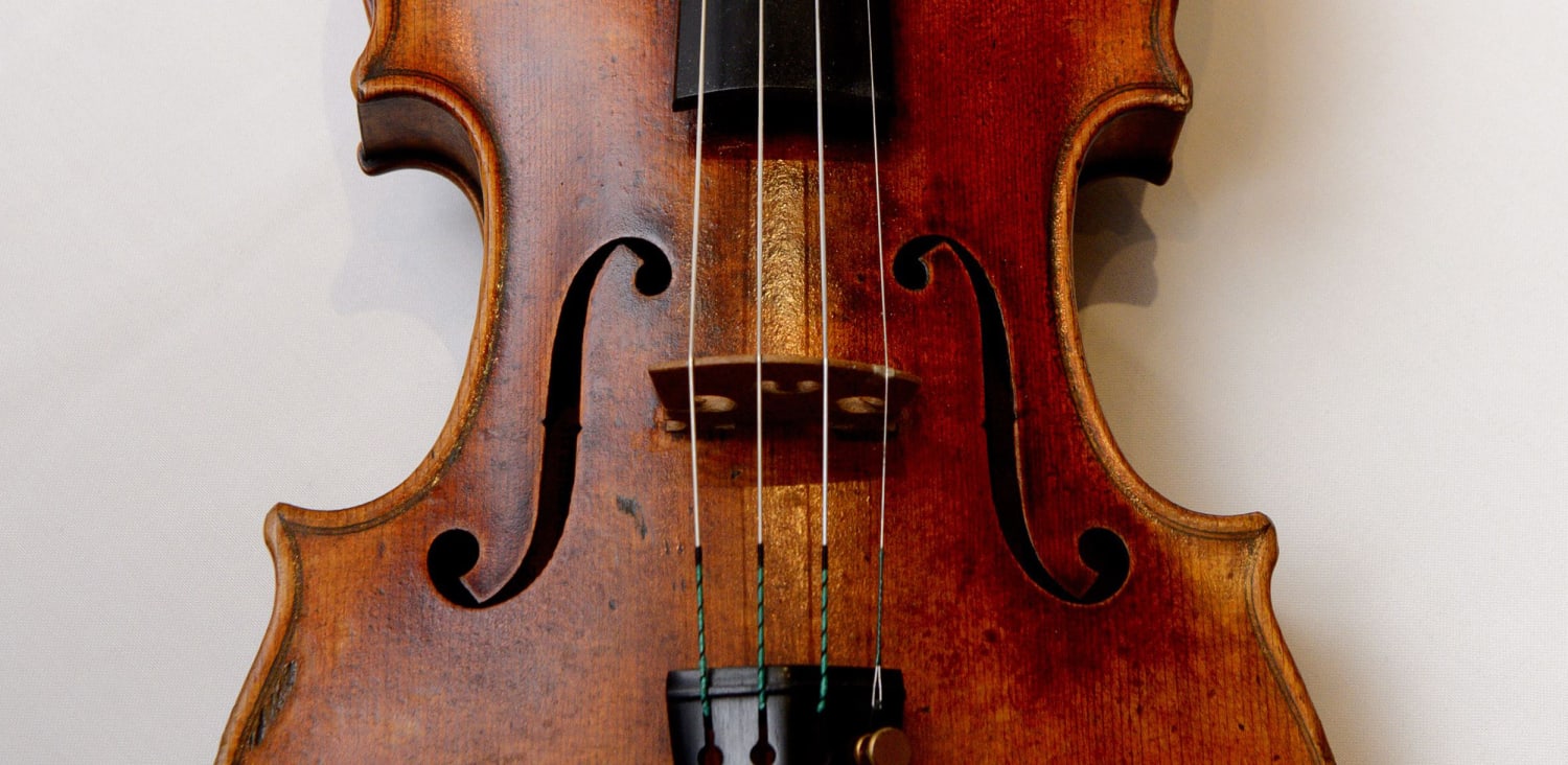 Ofte talt ned Almindeligt American Leaves $2.6M Stradivarius Violin on Train in Germany
