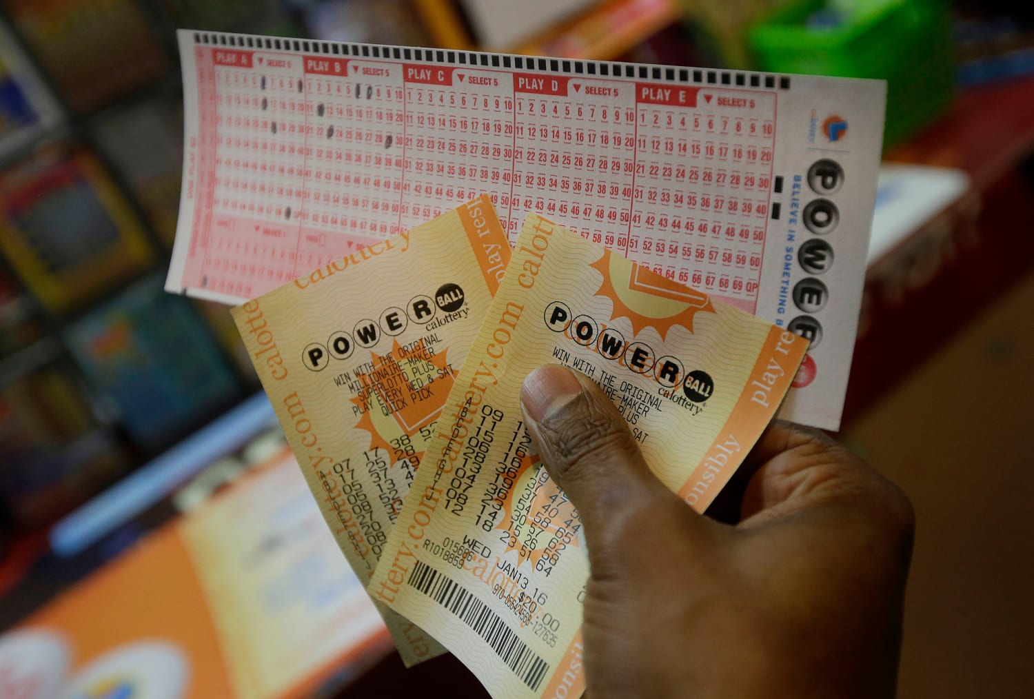 Powerball jackpot is $1.6 billion. If you win, here's the tax bill