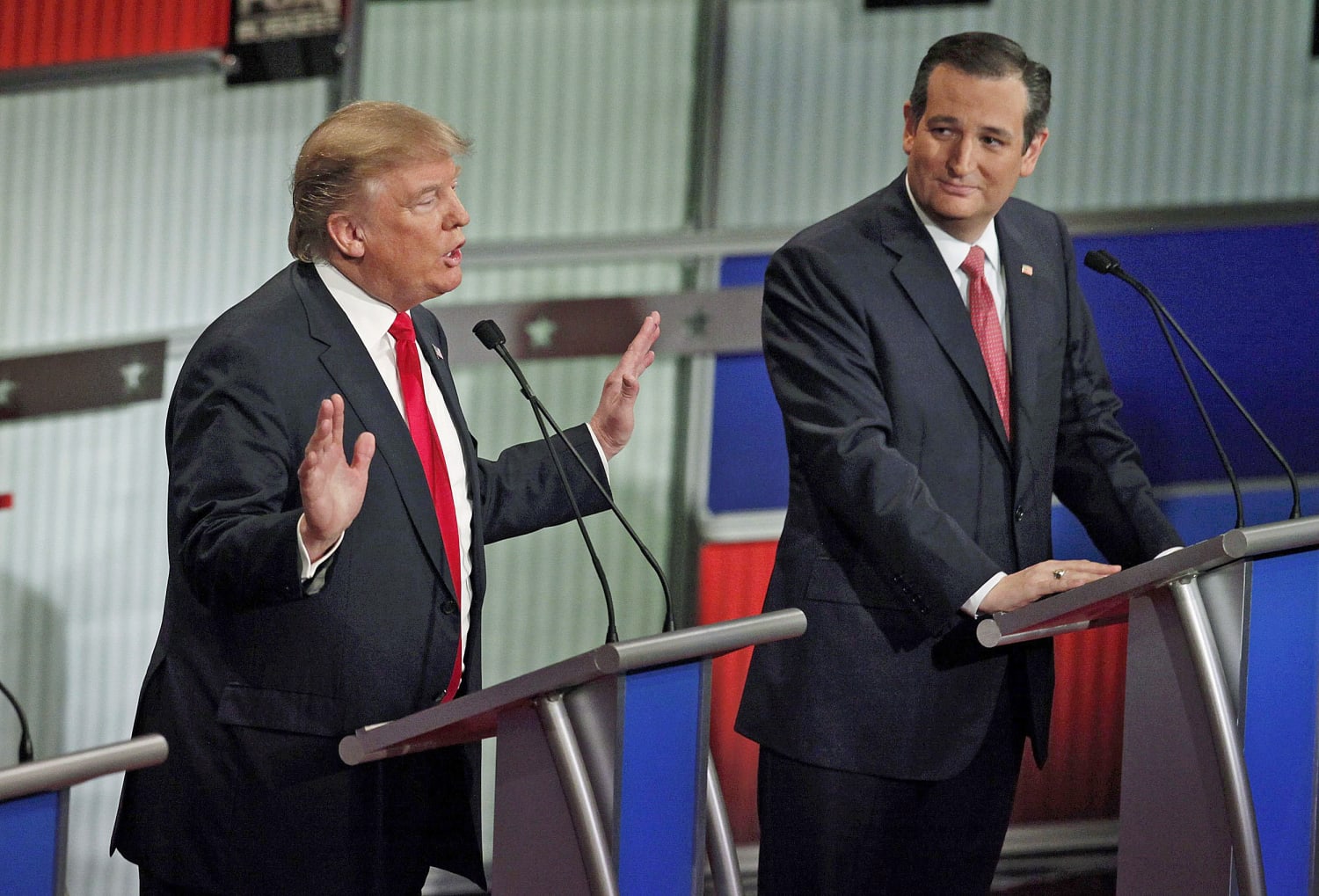160115-trump-cruz-mn-0850.jpg