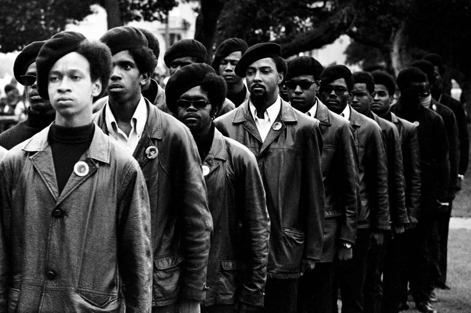 https://media-cldnry.s-nbcnews.com/image/upload/newscms/2016_07/1418966/black_panthers-press-02.jpeg