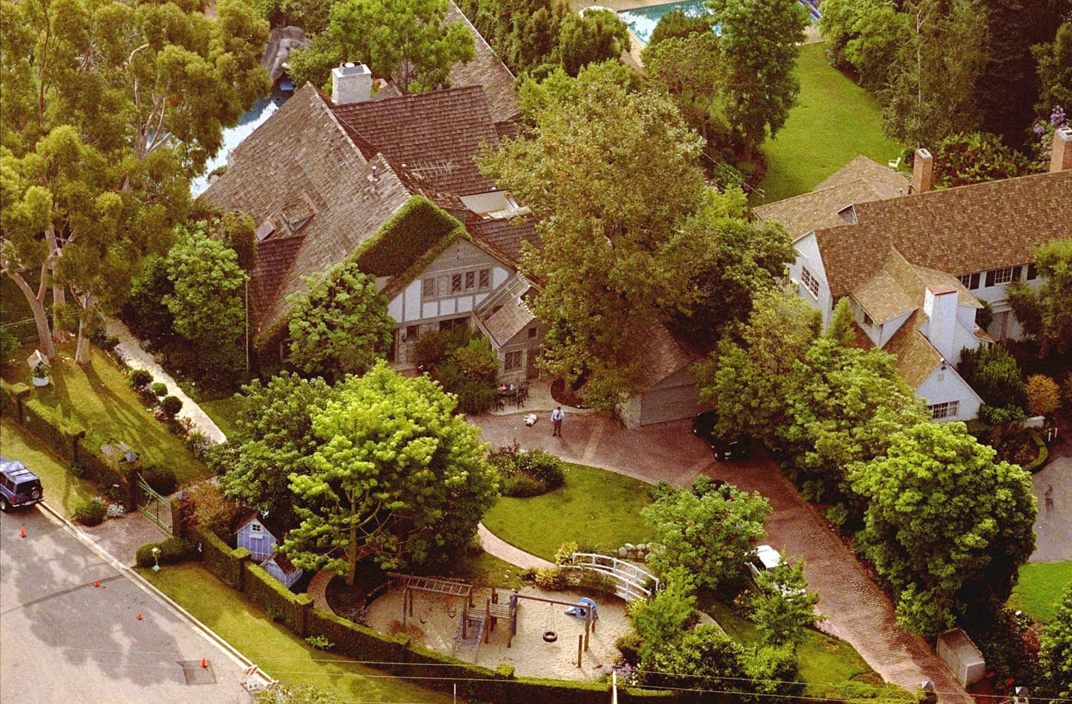 Брентвуд англия. Брентвуд англия. Брентвуд (нью-гэмпшир). Шенфилд рязань. Брентвуд (нью-гэмпшир).