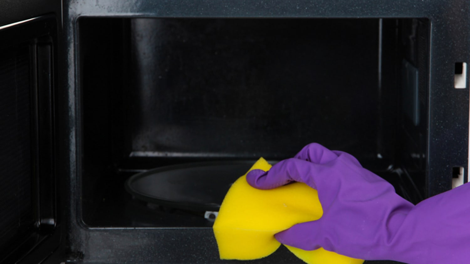 How to clean a microwave with vinegar and other hacks - TODAY