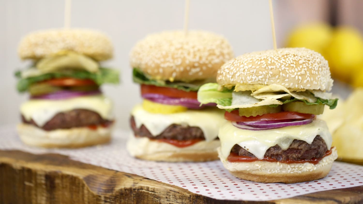 Why you should eat your burger upside down says this world-famous