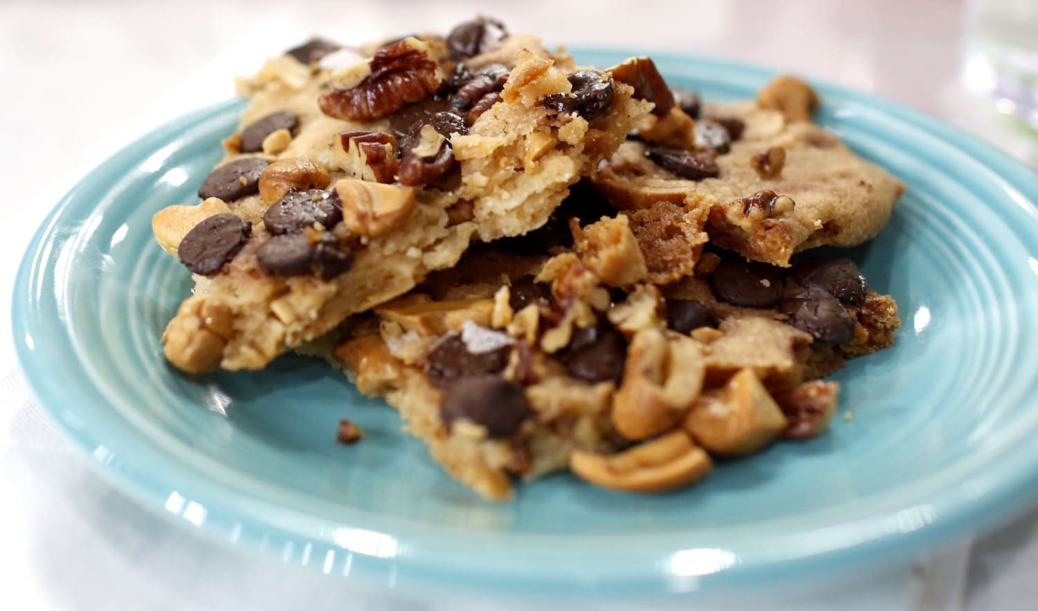 Chocolate Chip Cookie Brittle-image