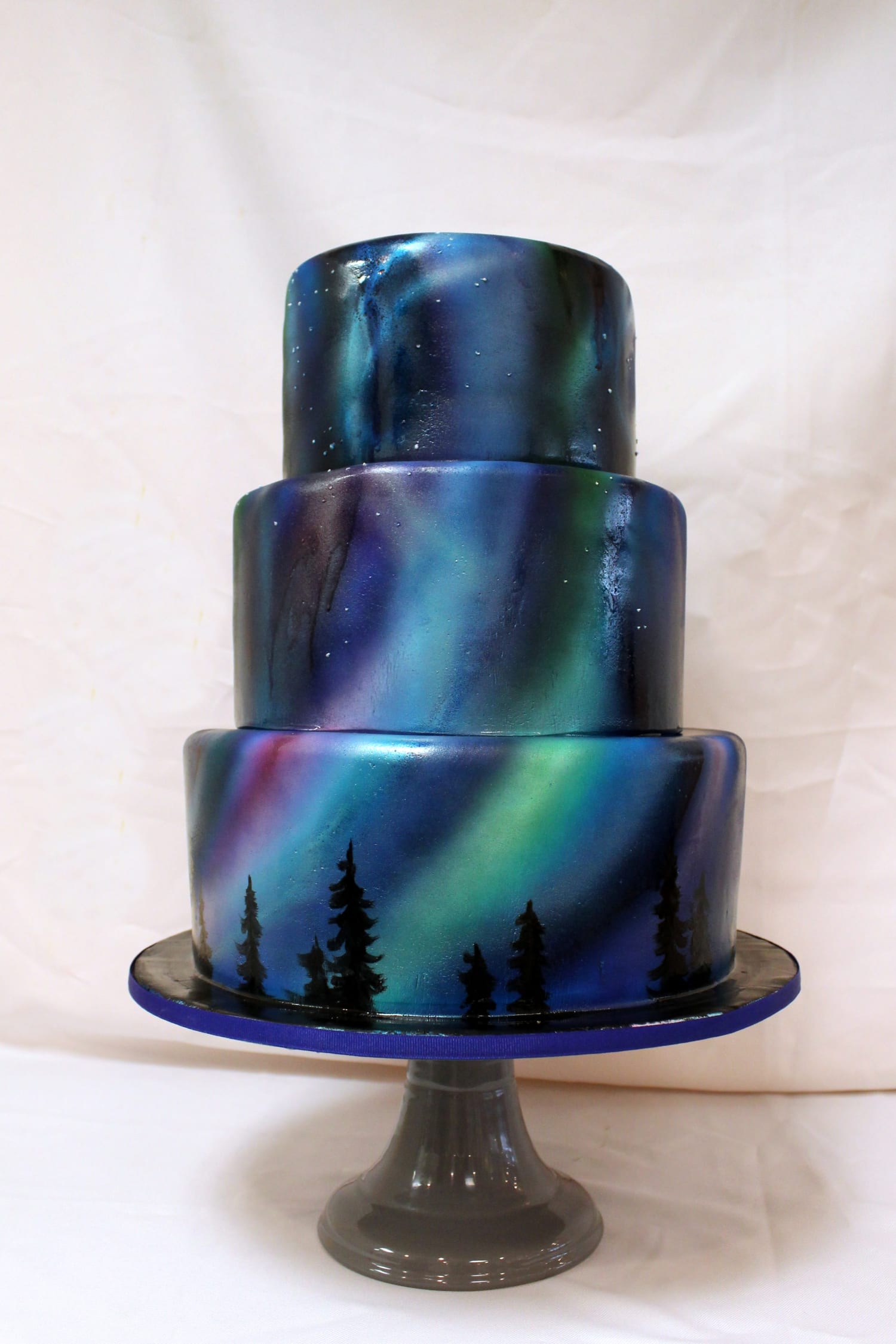 IV. Step-by-Step Guide to Decorating Galaxy Cakes