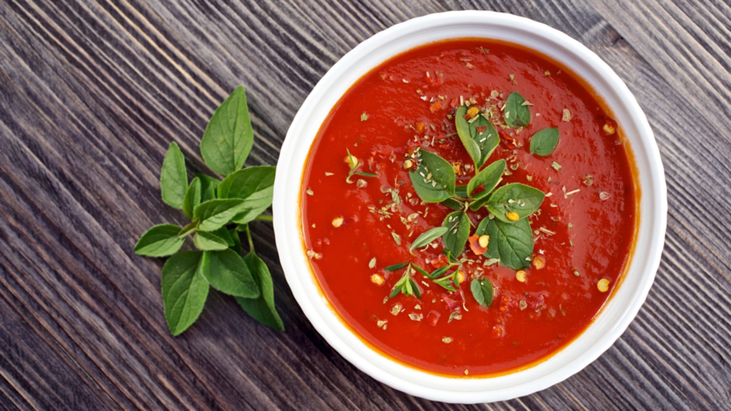 Easy Tomato Sauce recipe with vegetable scraps
