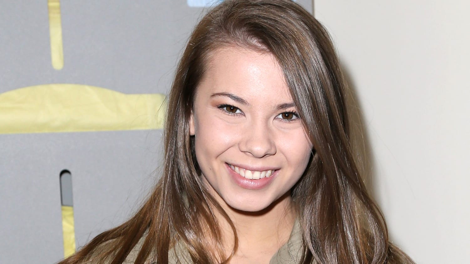 Bindi Irwin Fakes