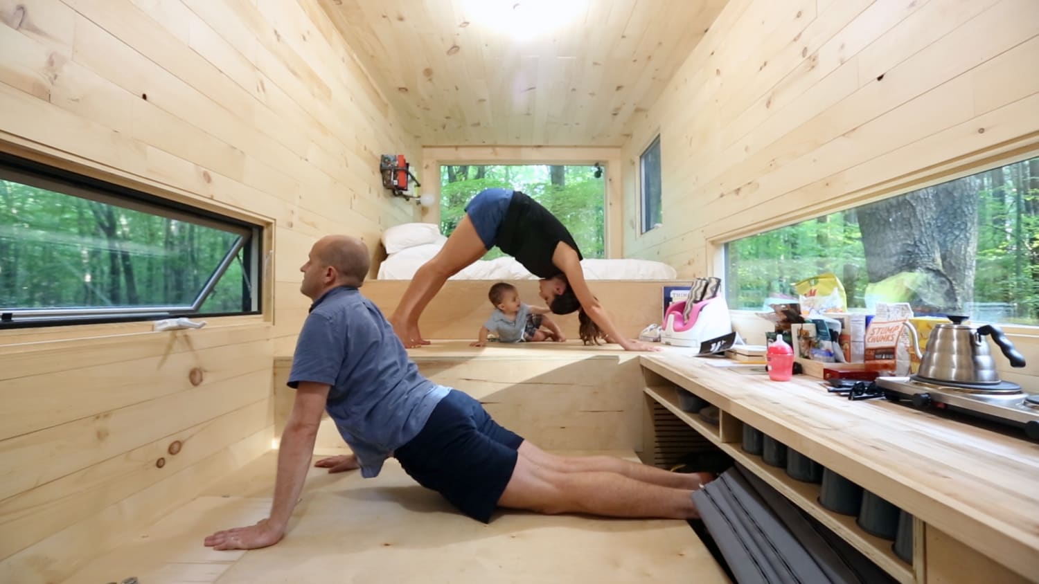 https://media-cldnry.s-nbcnews.com/image/upload/newscms/2016_37/1157268/tiny_house_yoga.jpg