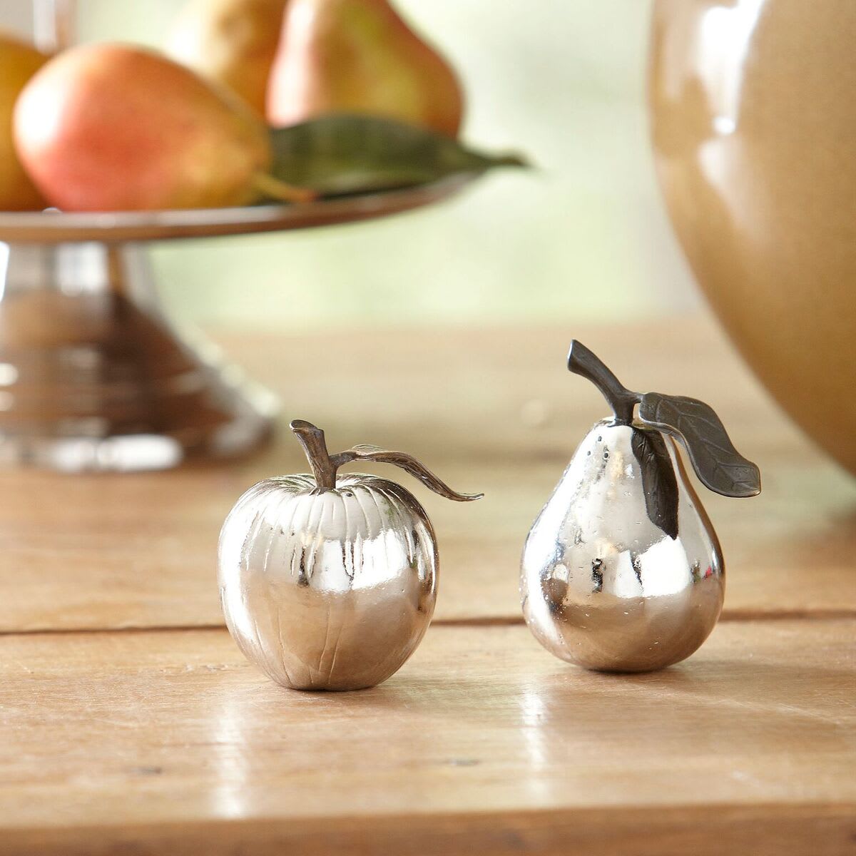 10 Salt And Pepper Shakers That Are Cuter Than They Have Any Right To Be  (PHOTOS)