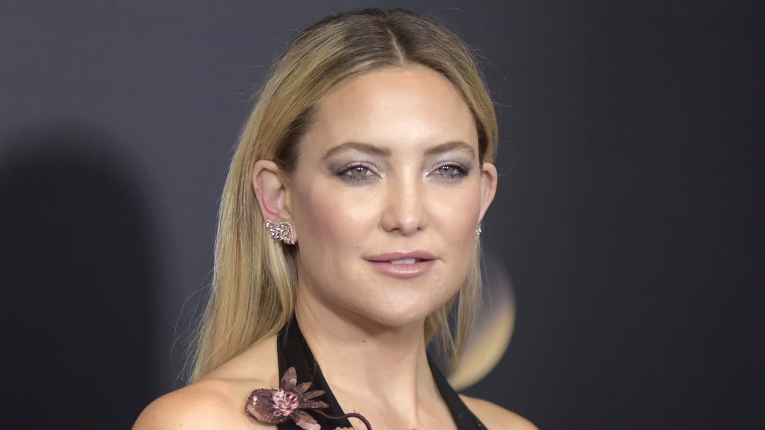Kate Hudson is the latest celebrity to get bangs this fall. 