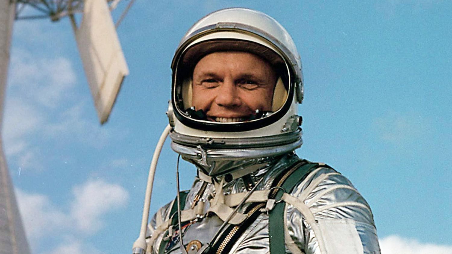 Первые в космос полетели американцы. Джон Гленн. Джон Гленн космонавт. Джон Гленн фото. Джон Гленн полет в космос.