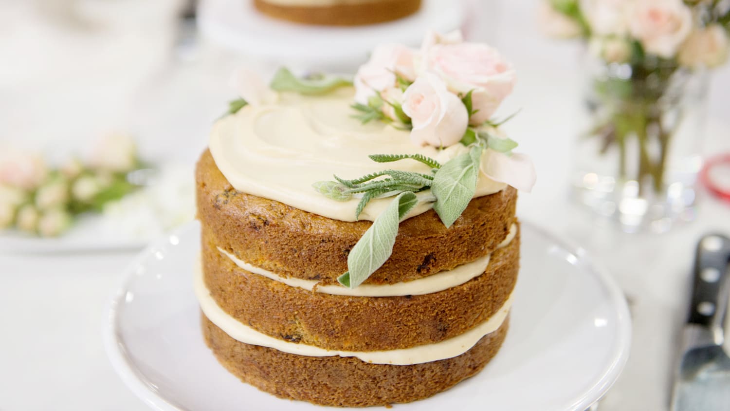 Best Ever Carrot Cake with Cream Cheese Buttercream Frosting - Sweetphi
