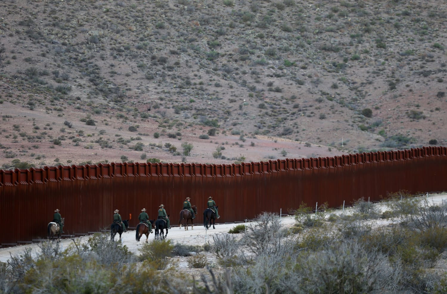 Mexico border. Стена граница между Мексикой и США. Забор Мексика США. Стена на границе с Мексикой. Тихуана забор.