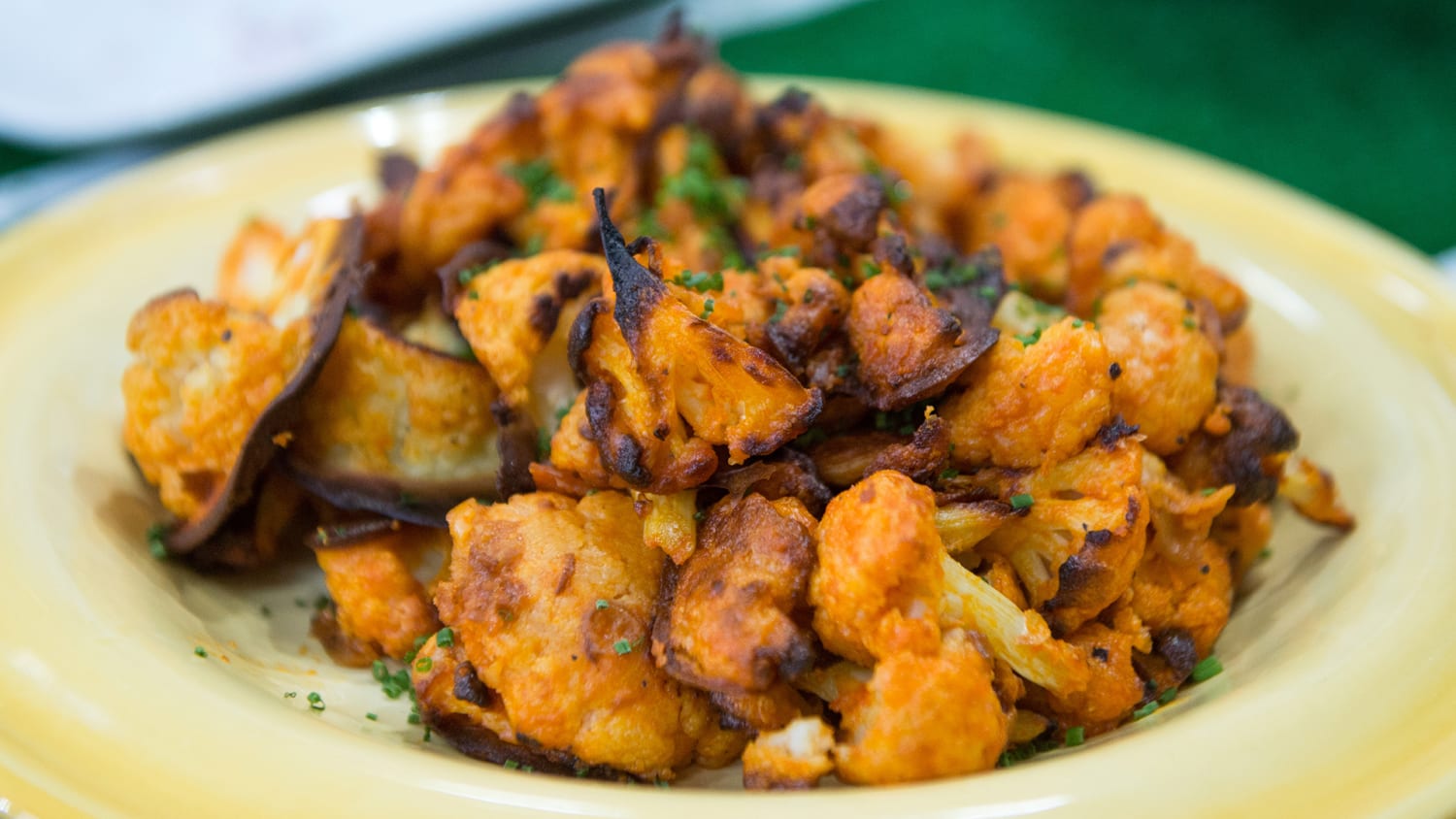 Buffalo Cauliflower Bites With Blue Cheese Dip Recipe