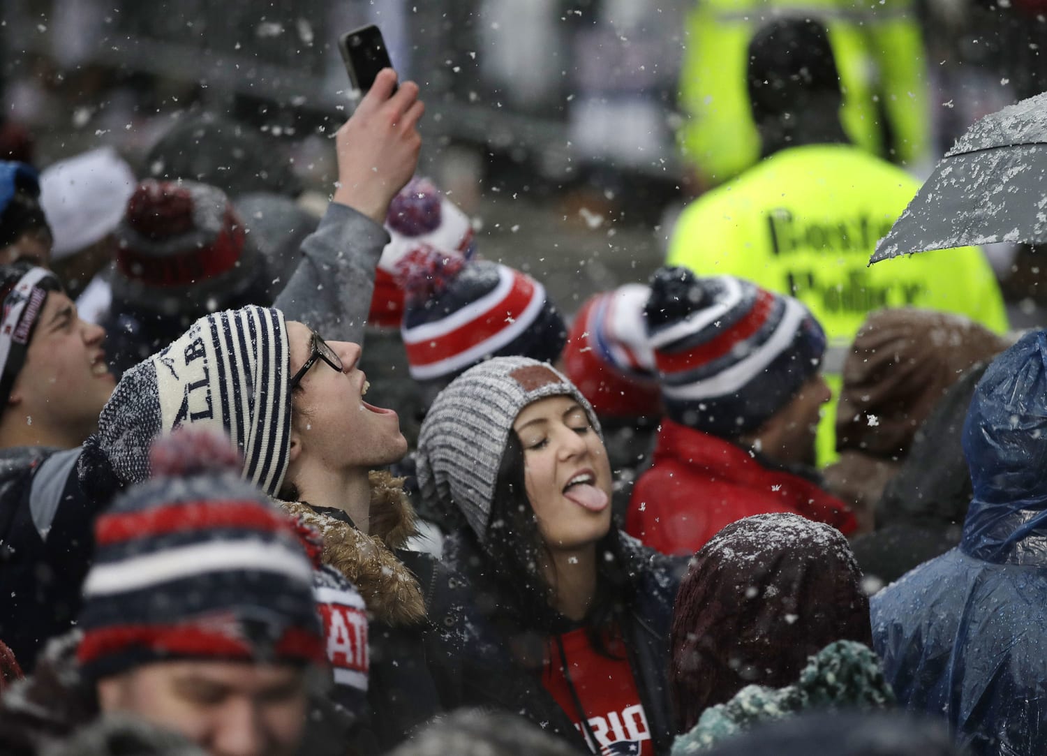 New England Patriots' Super Bowl Victory Parade Isn't Dampened by Messy  Weather