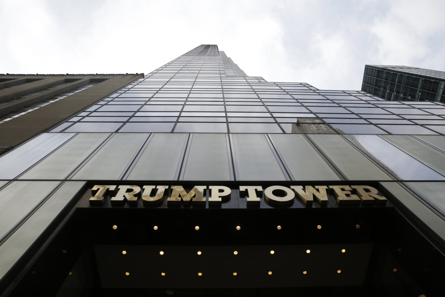 Trump tower. Трамп Тауэр 666. Трамп Тауэр на 5 Авеню. Отель Дональда Трампа в Нью-Йорке. Trump Tower Moscow.