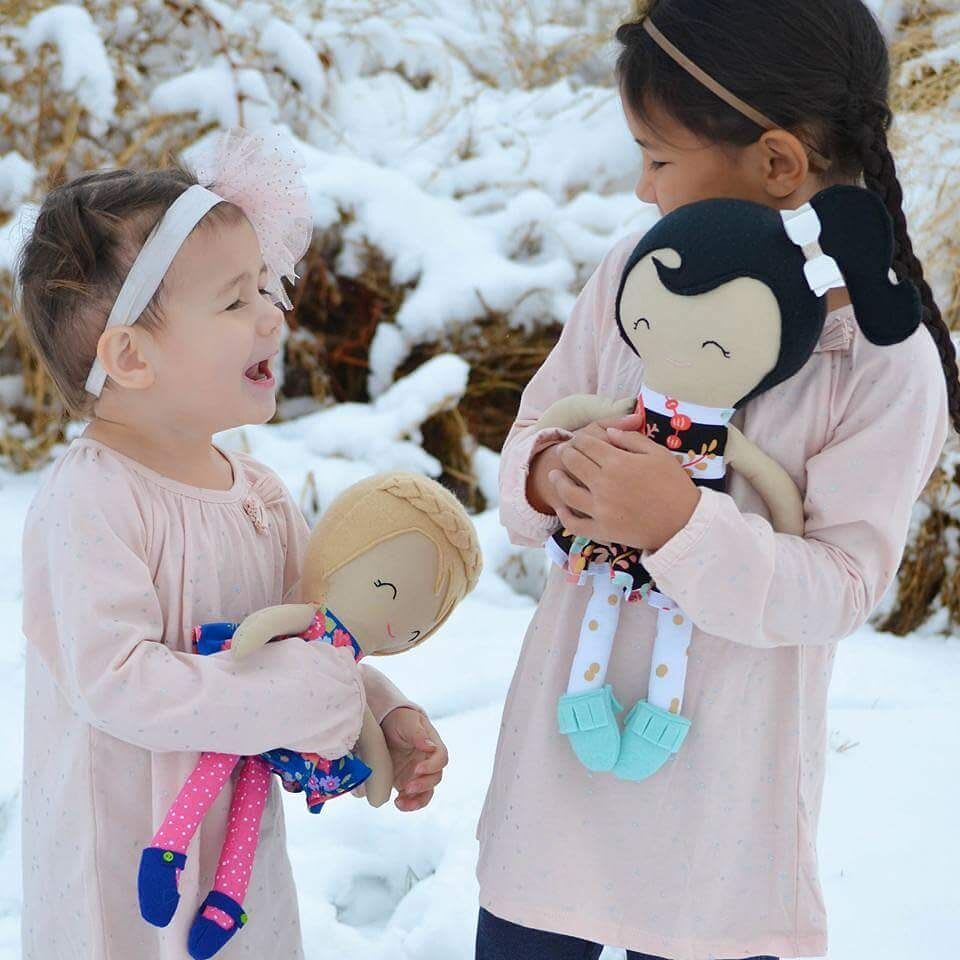 Girl who lost eye to cancer adores bunny doll with one eye