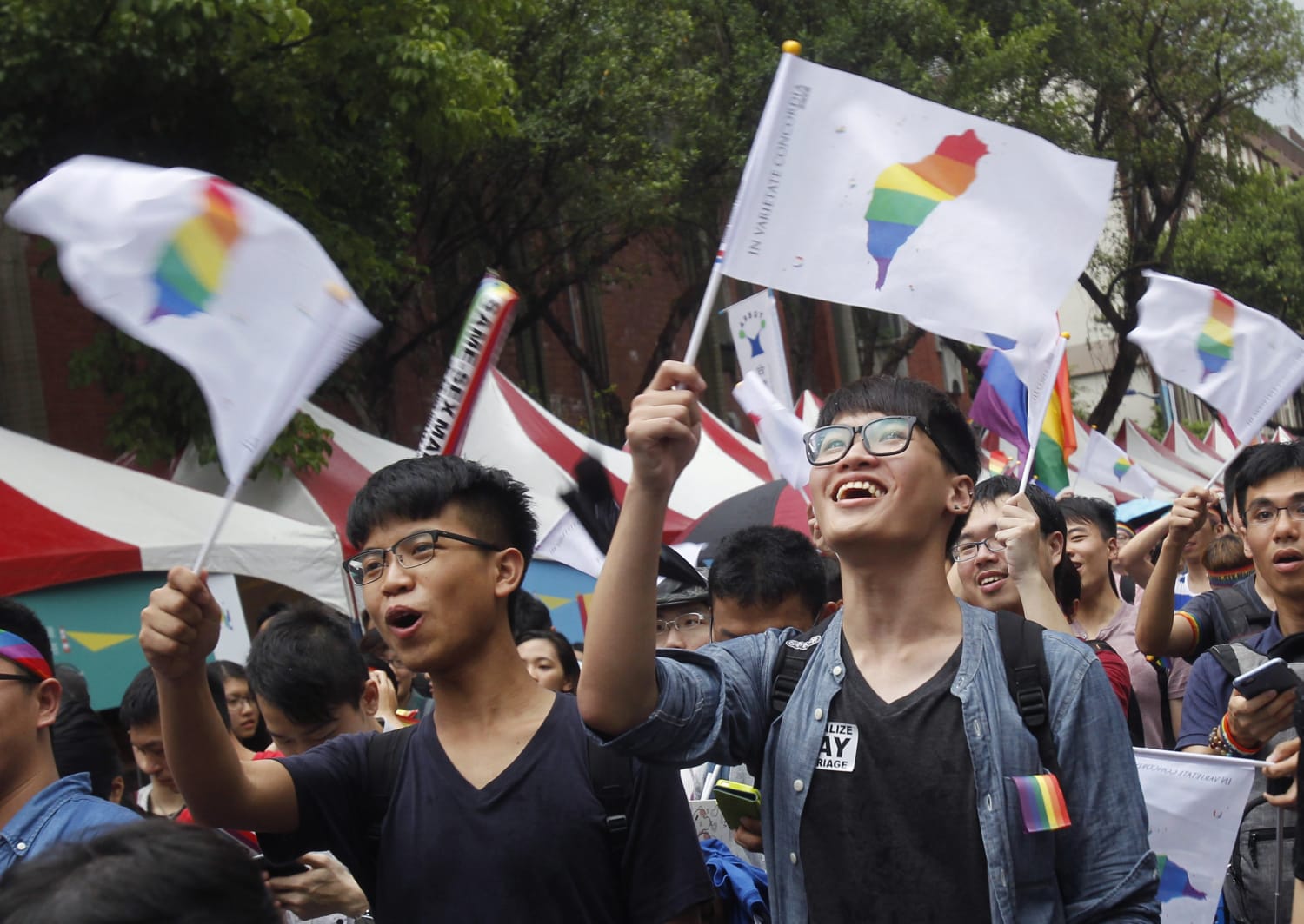 In US and Abroad, a Worrisome Time for LGBTQ Activists pic