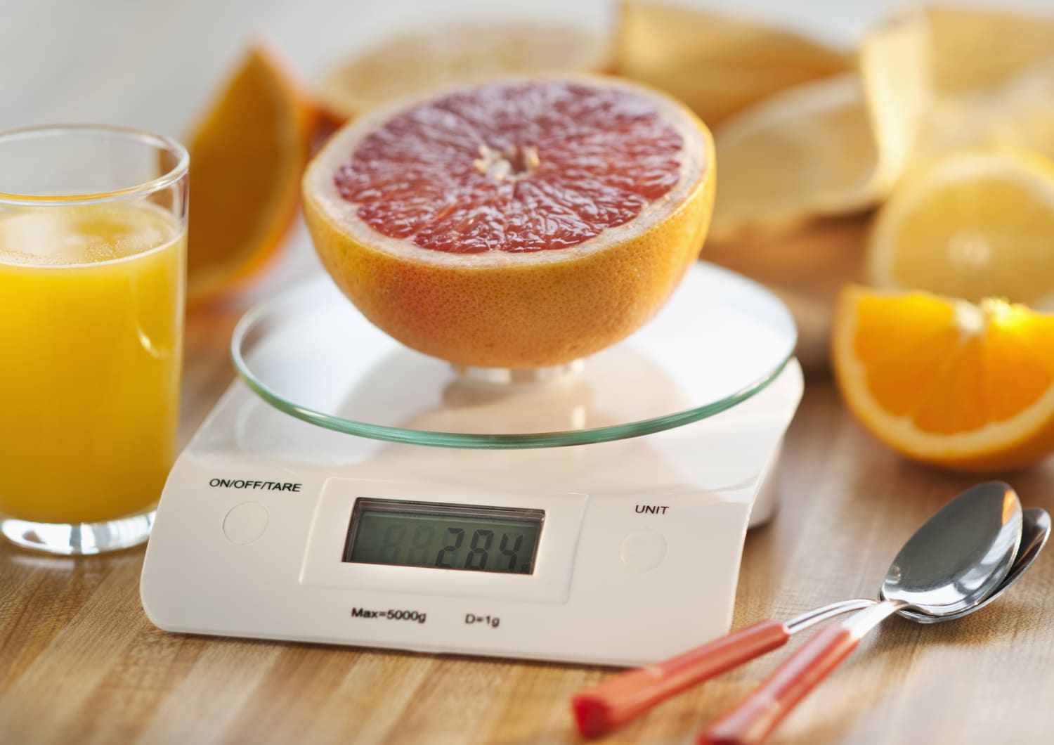 Not losing weight? Try weighing your food for a week