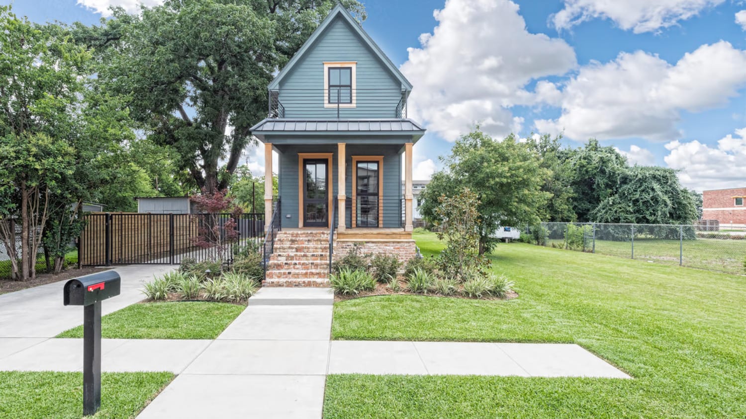 shotgun house on fixer upper