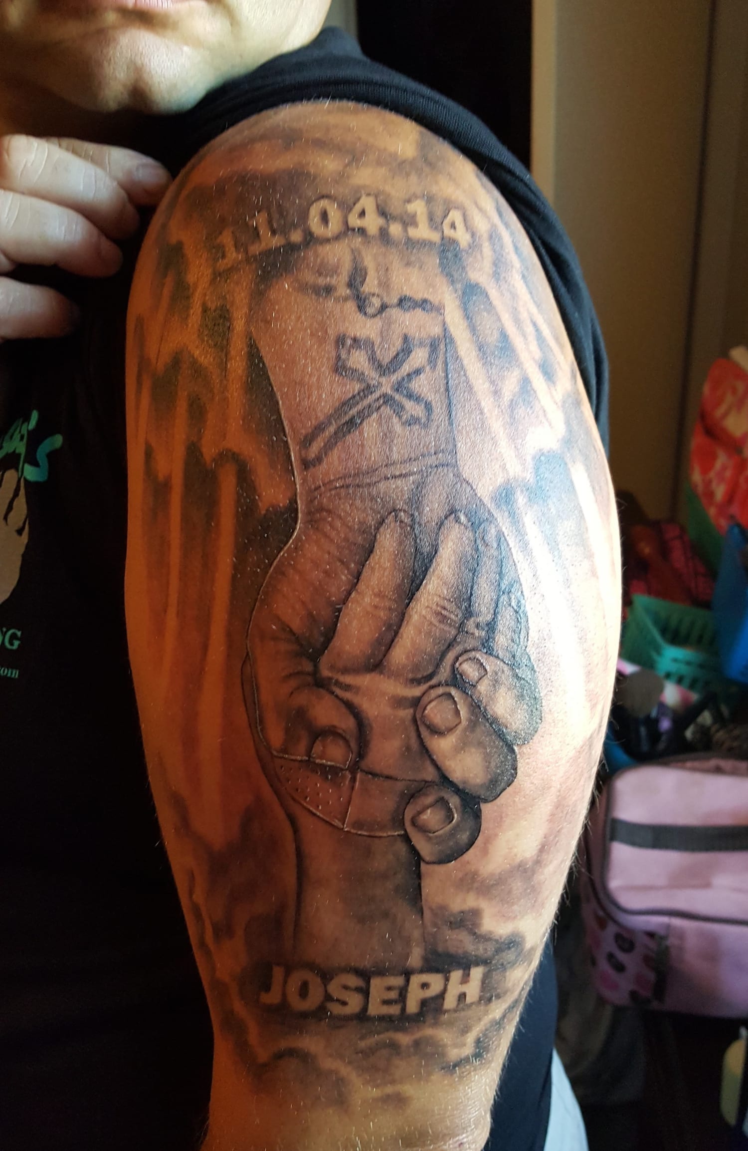 Dad gets touching tribute tattoo after son's death