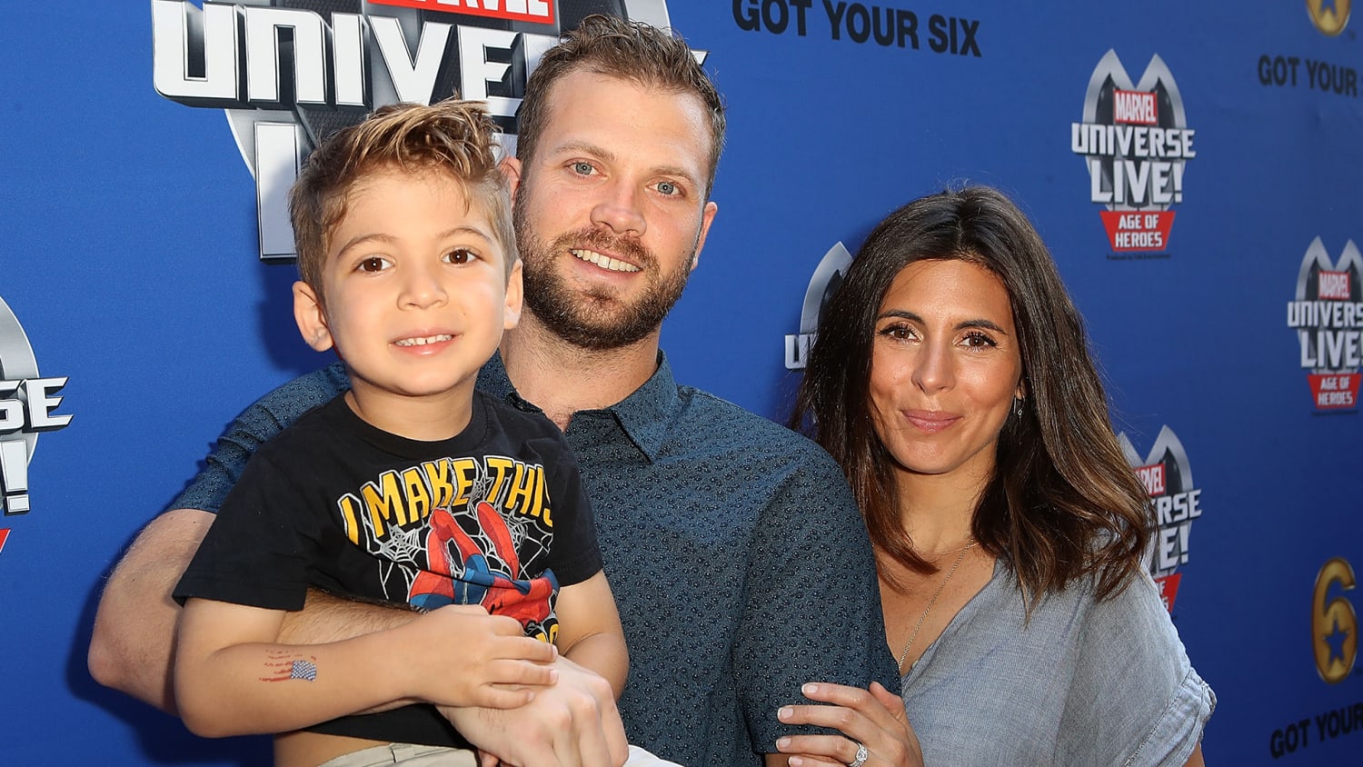 Jamie Lynn Sigler Reveals Gender Of 2nd Child With Help From Her Son And His Bat