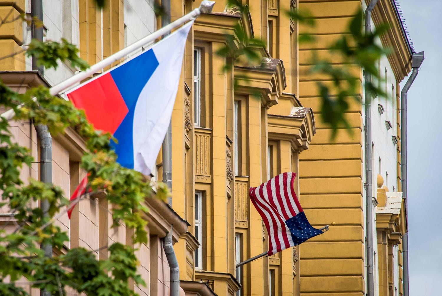 Putin Ultimatum Piles Pressure on U.S. Embassy Staff in Moscow