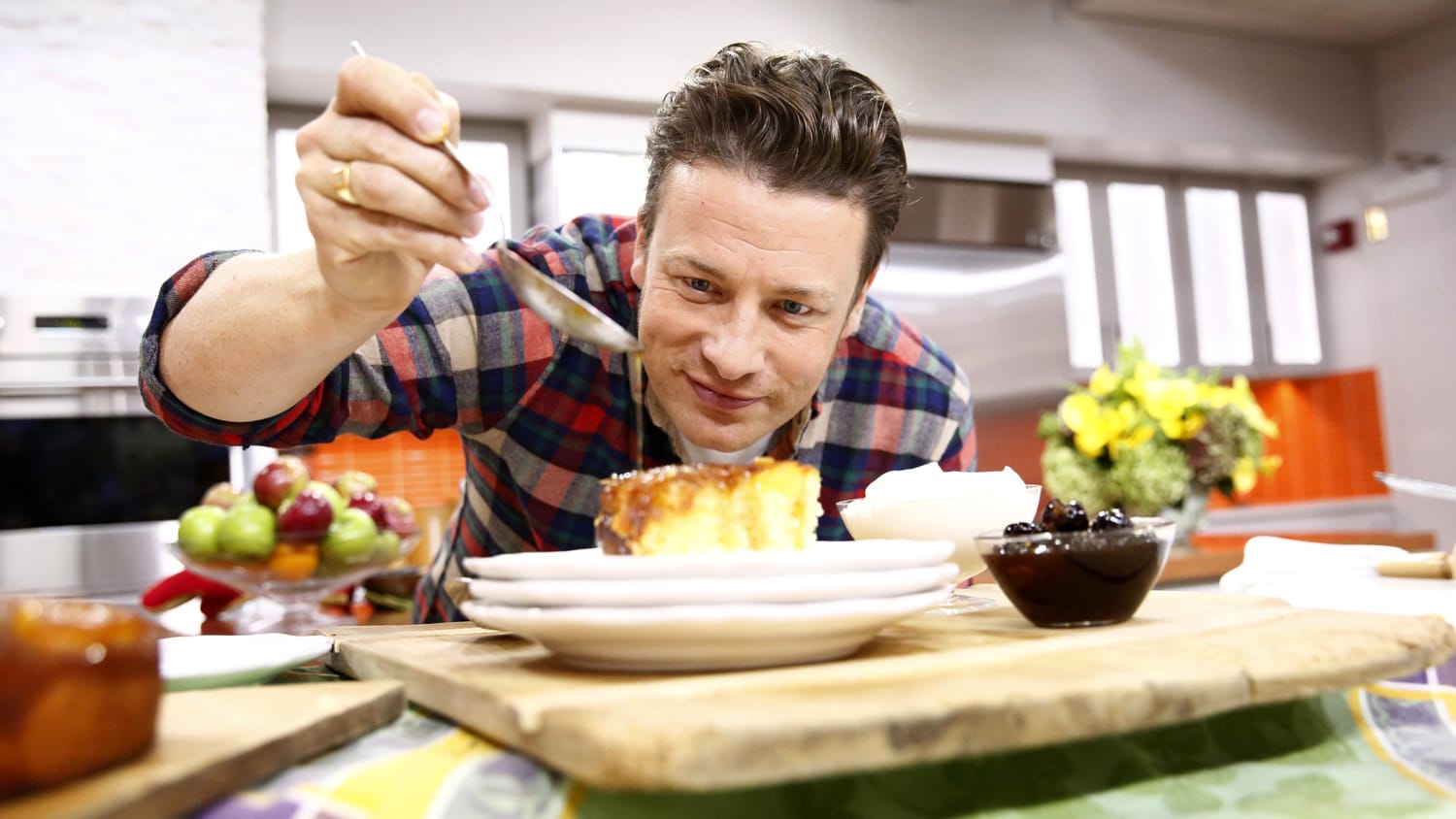 Celebrity chef Jamie Oliver's UK restaurant collapses insolvency