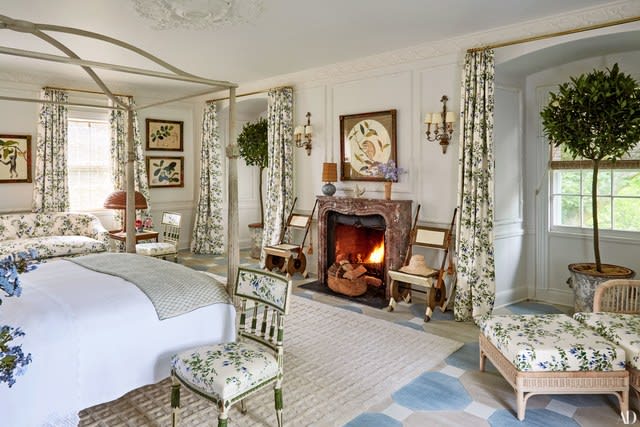 Tory Burch's preppy Hamptons home is exactly what we'd picture