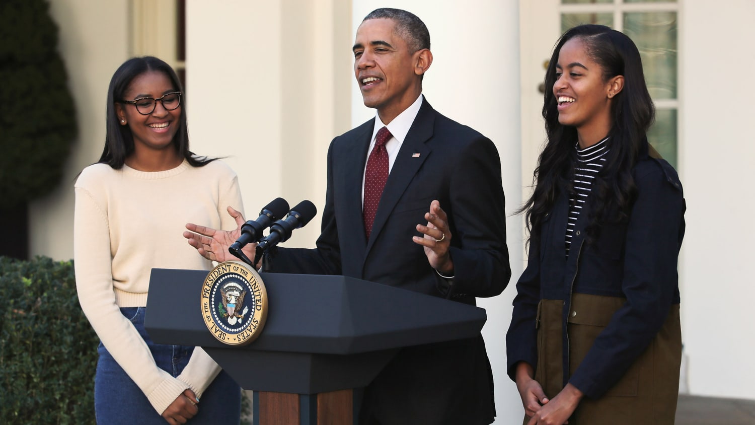 Barack Obama Reveals 3 Pieces Of Leadership Advice He S Given His Daughters