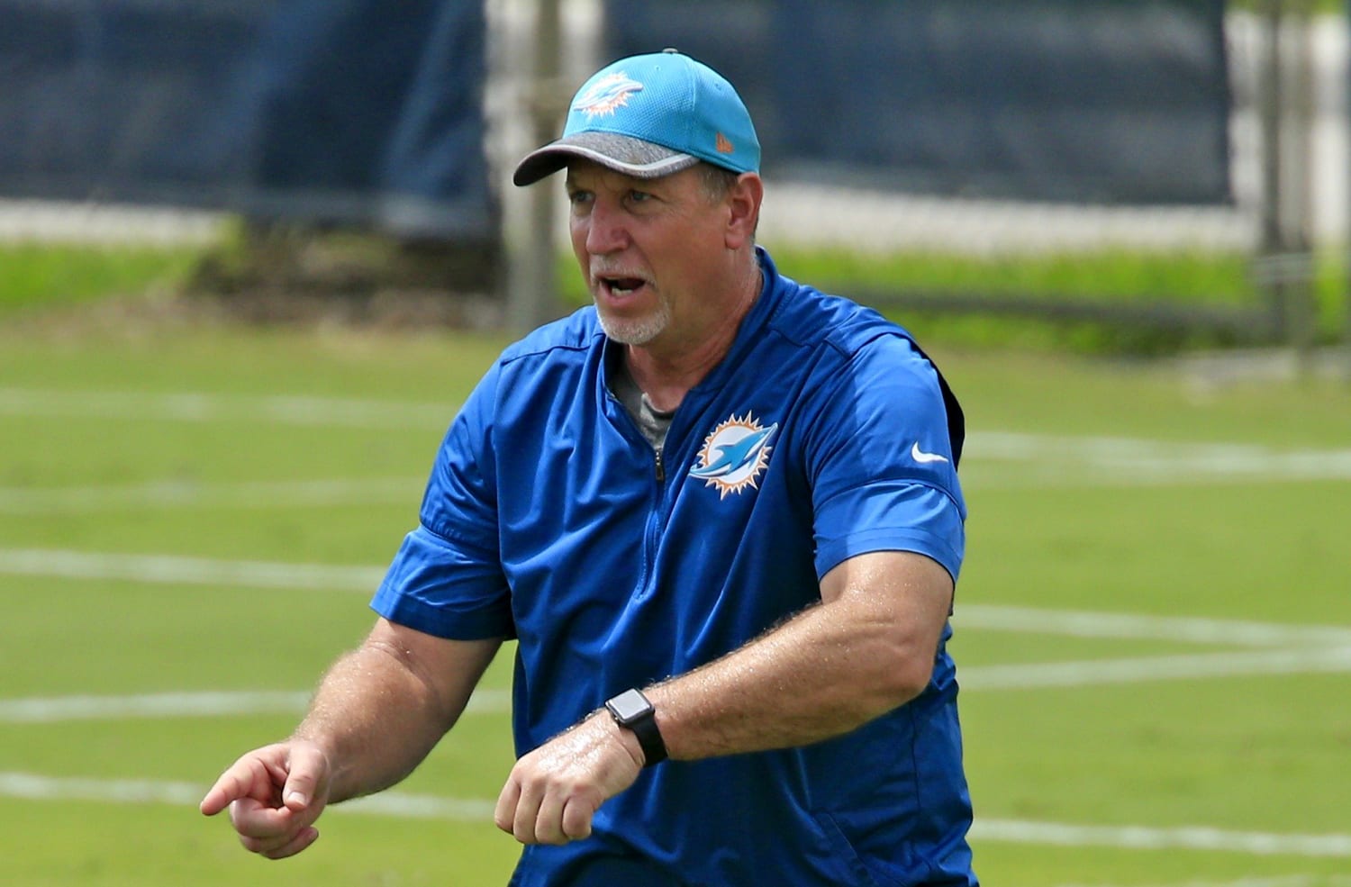 Miami Dolphins Coach Chris Foerster Resigns From Dolphins After Video Goes  Viral