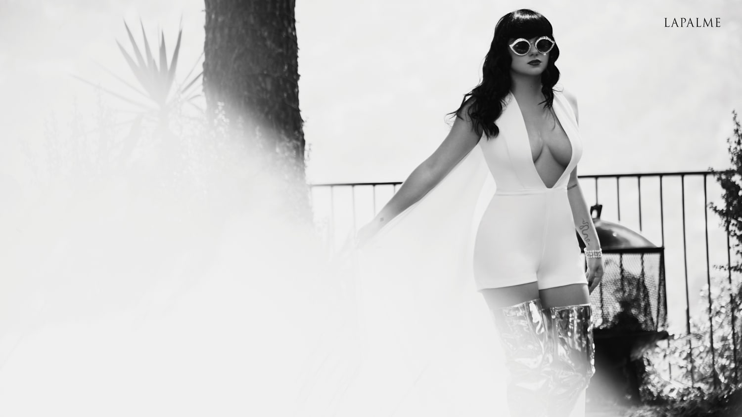 Ariel Winter poses in LaPalme Magazine with blunt bangs