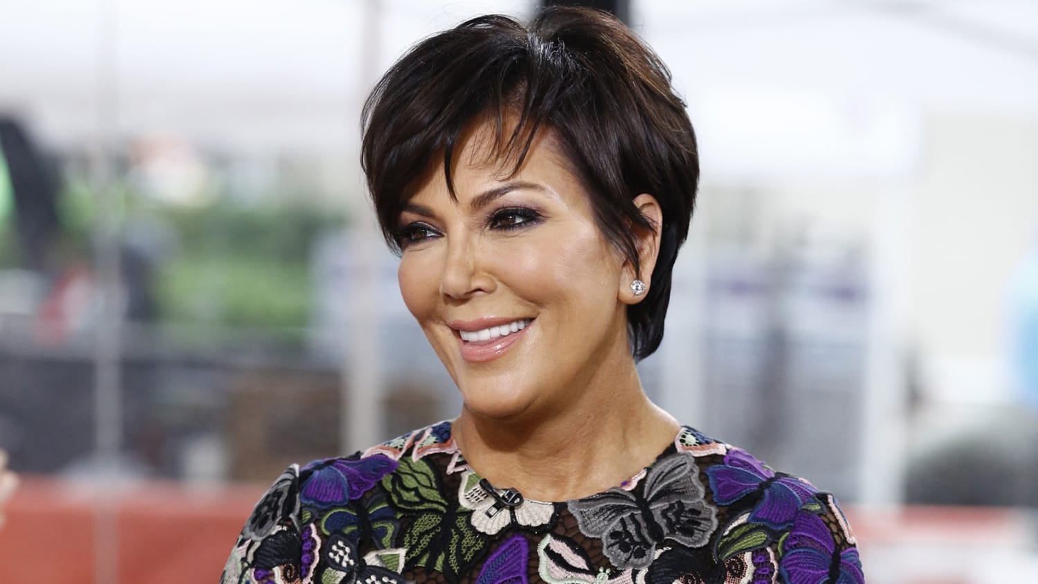 Kim Kardashian, Kris Jenner Look Like Blonde Twins in Mother's Day Pic