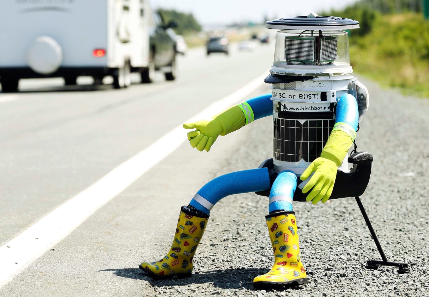 permeabilitet Megalopolis Privilegium Hitchhiking Robot Sets Out on Epic Journey Across Canada