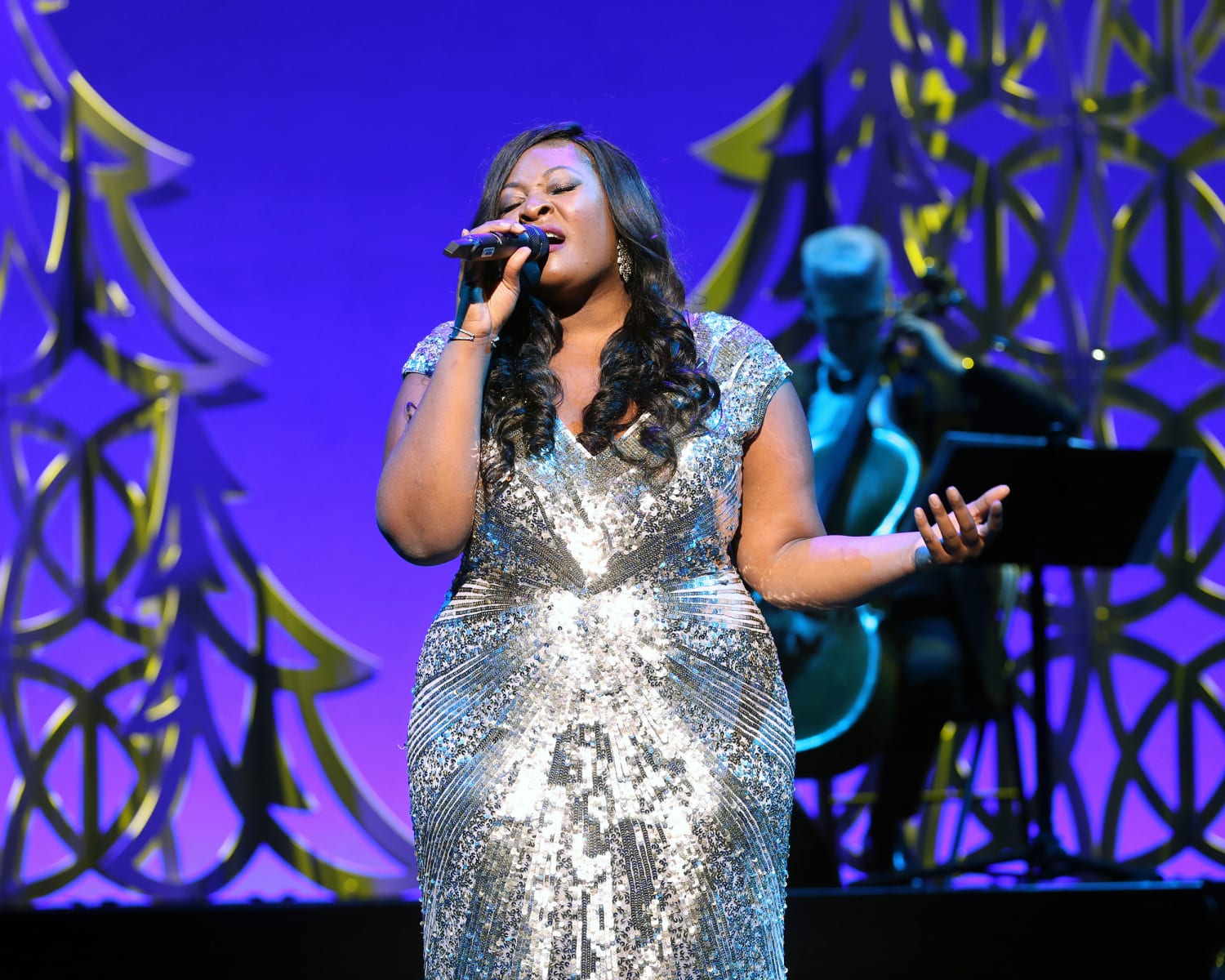 American Idol Winner Candice Glover Reclaims Spotlight On Broadway