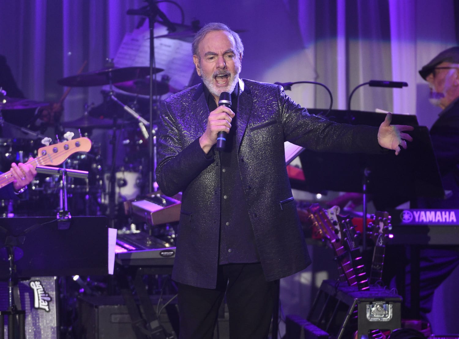 Neil Diamond Health: His Parkinson's Battle Explained & Updates