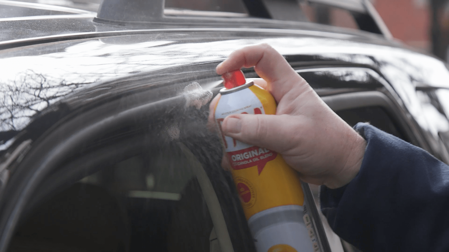 Spray on FROZEN car window 