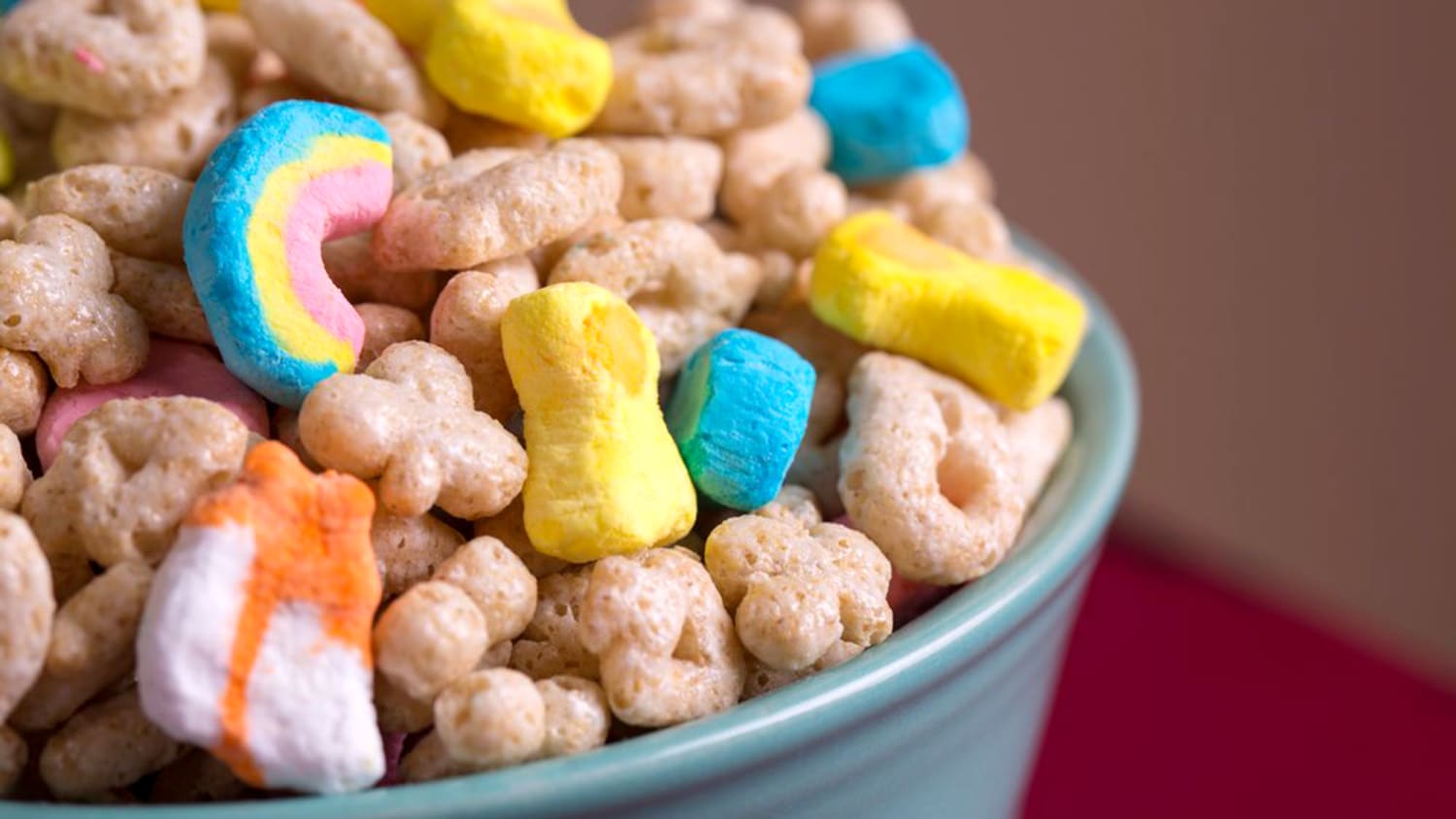 Lucky Charms Cereal To Retire One Of Its Brightest Marshmallows