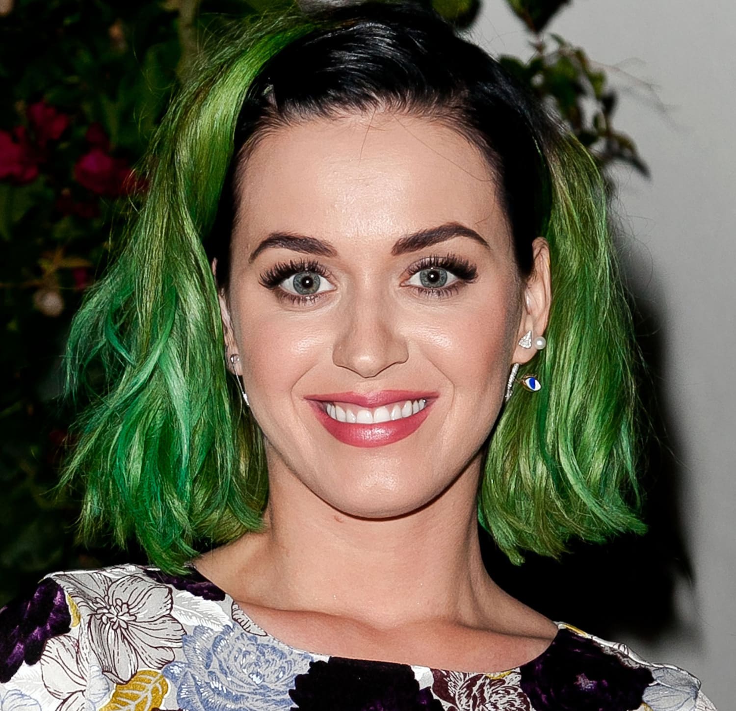 Katy Perry's Hair Evolution, From Mermaid Dream to Platinum Pixie | Allure