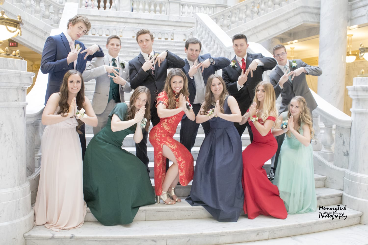 Teen who wore traditional Chinese dress to prom faces backlash