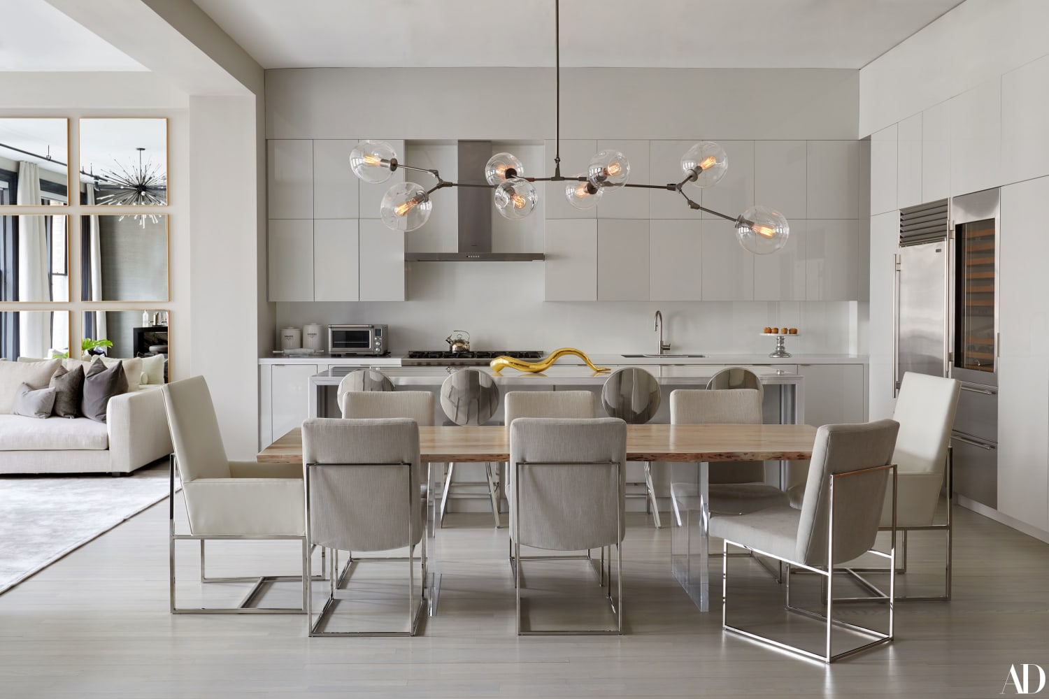 Bethenny Frankel's NYC apartment tour is in Architectural Digest