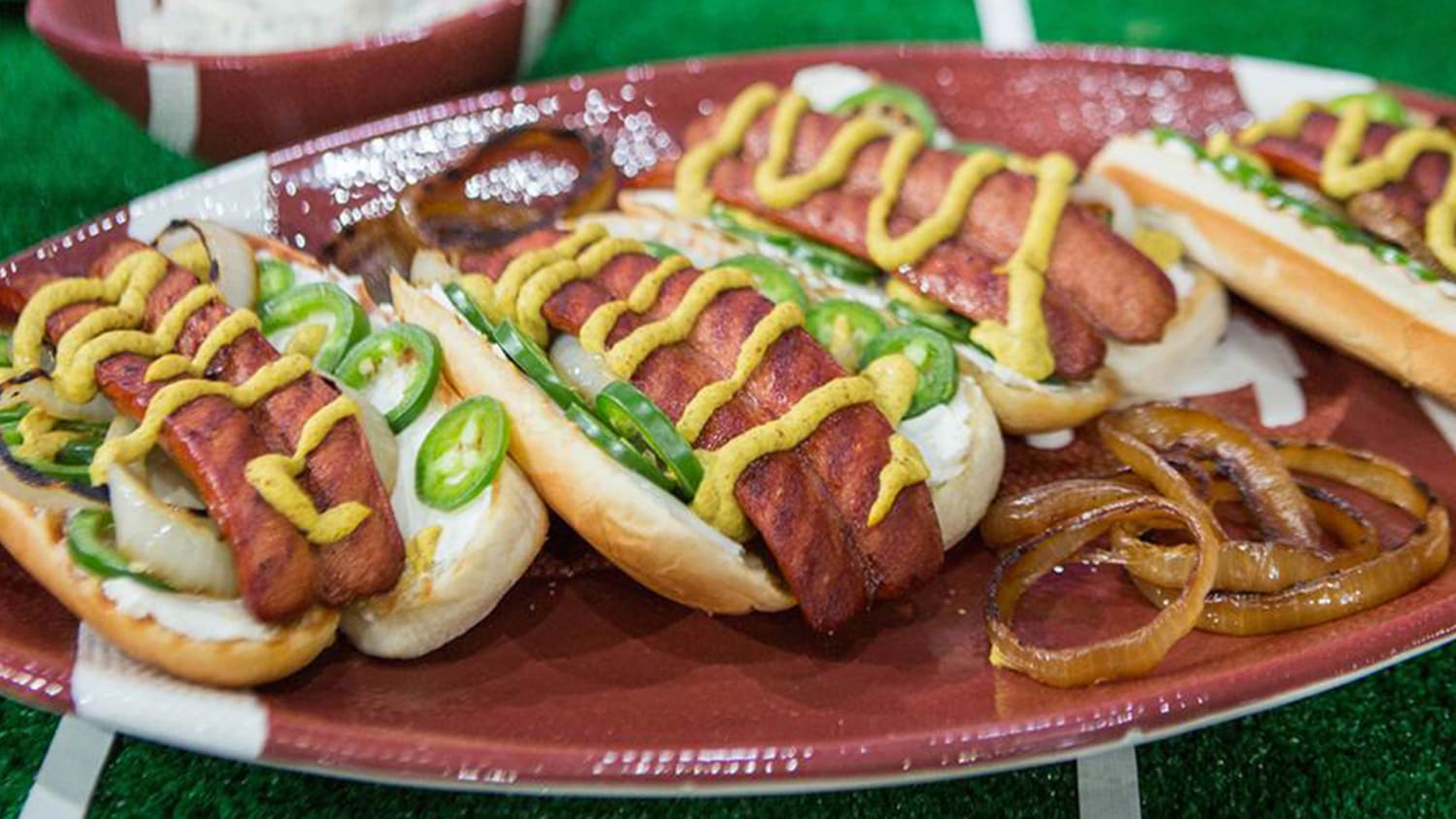 Seattle-style hot dog - Wikipedia