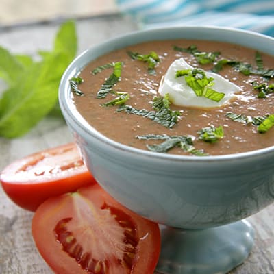 https://media-cldnry.s-nbcnews.com/image/upload/newscms/2018_26/2476746/better-chilled-tomato-herb-soup_400.jpg